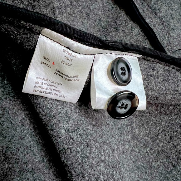 Woolrich Women’s Vest - Picture 3 of 4